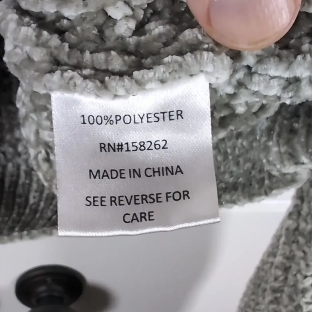 Altar'd State grey chunky knit cropped crewneck sweater soft cozy pullover top - Picture 3 of 5
